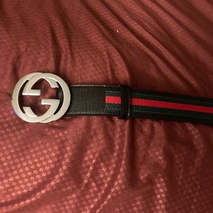Authentic Mens gucci belt